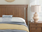 Rowlenstown Queen Poster Bed