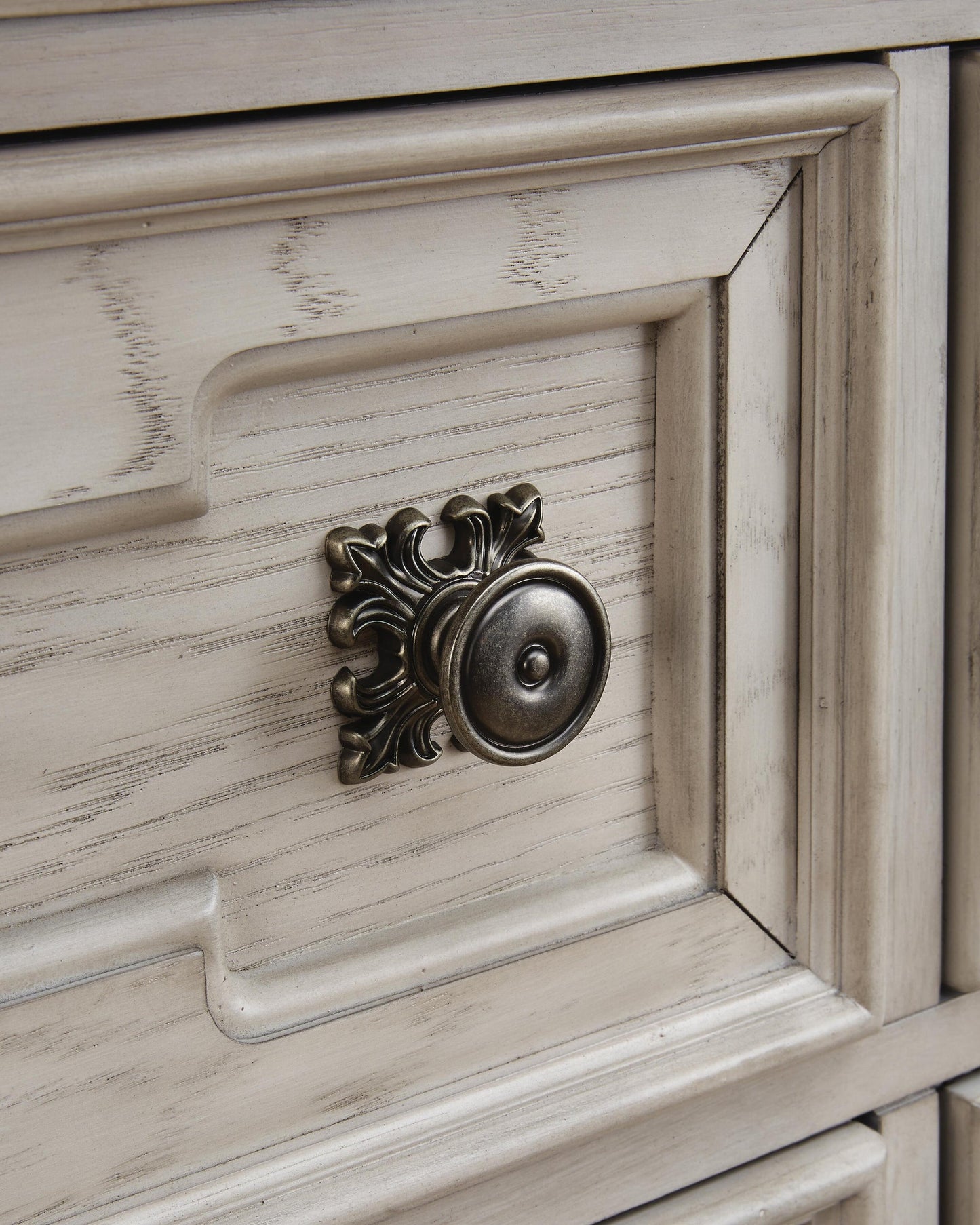 Bruchandi Five Drawer Chest