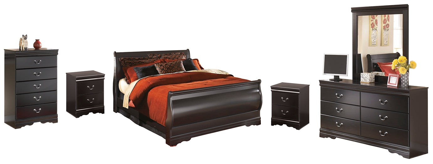 Huey Vineyard Queen Sleigh Bed with Mirrored Dresser, Chest and 2 Nightstands