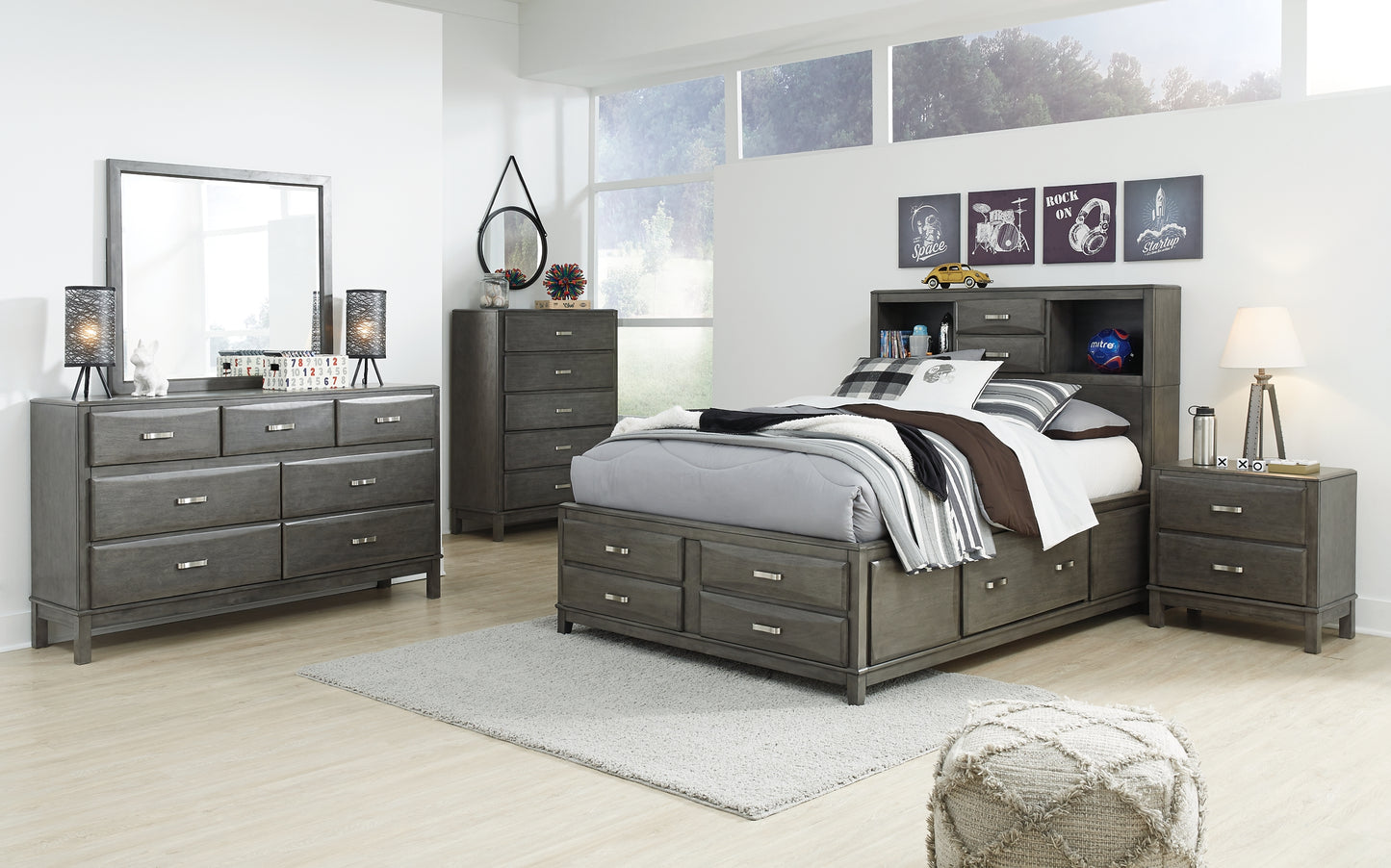 Caitbrook Queen Storage Bed with 8 Storage Drawers with Mirrored Dresser, Chest and Nightstand